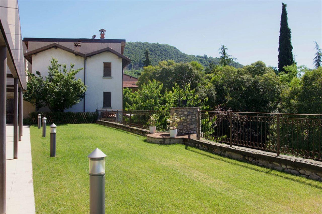 Residence Delle Tre Corone เตรสโกเรบัลเนอาริโอ ภายนอก รูปภาพ